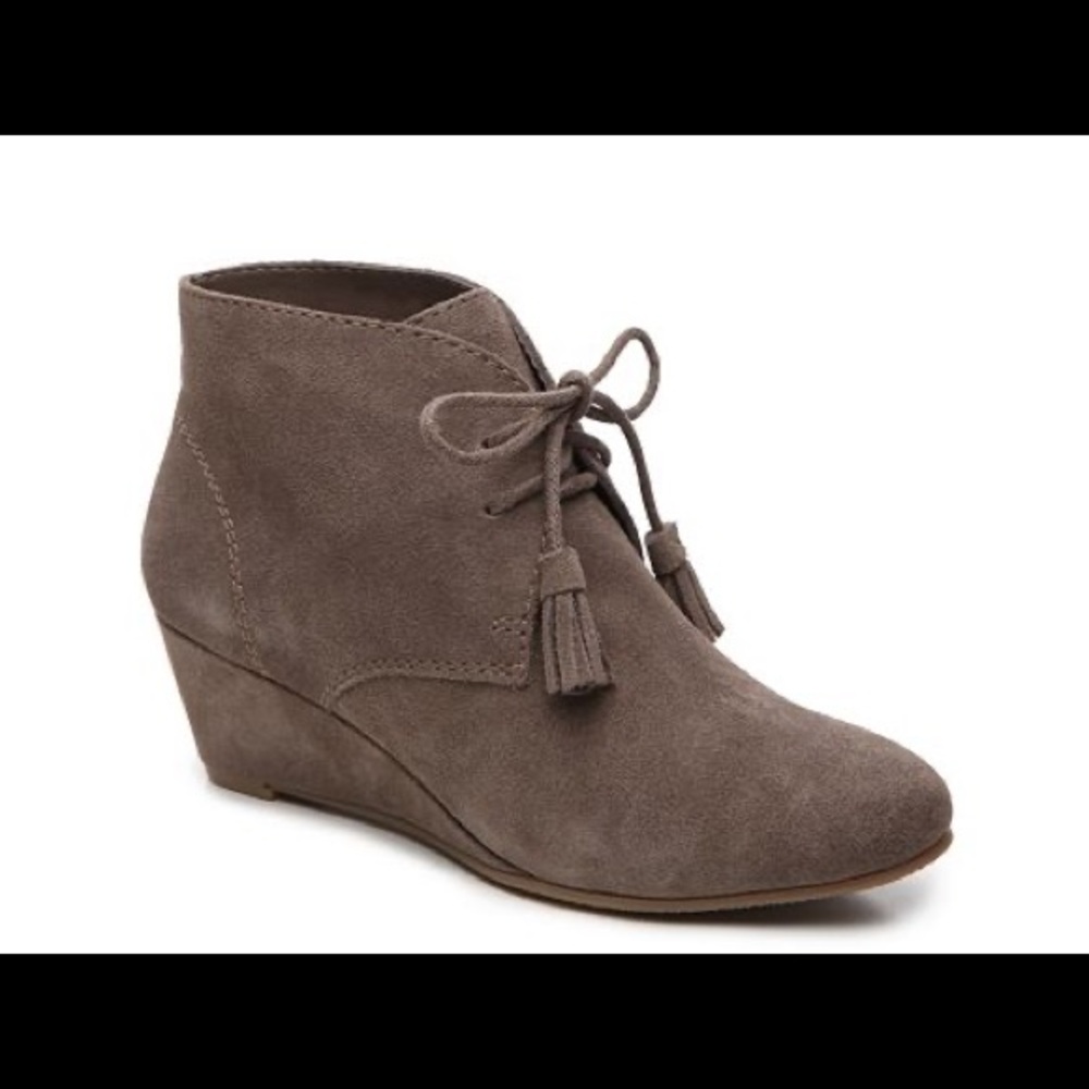 Crown Vintage Wedge Bootie size 6.5